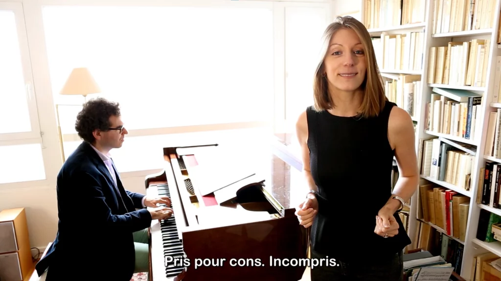 Clip vidéo musical et philosophique avec laura Lange à Paris